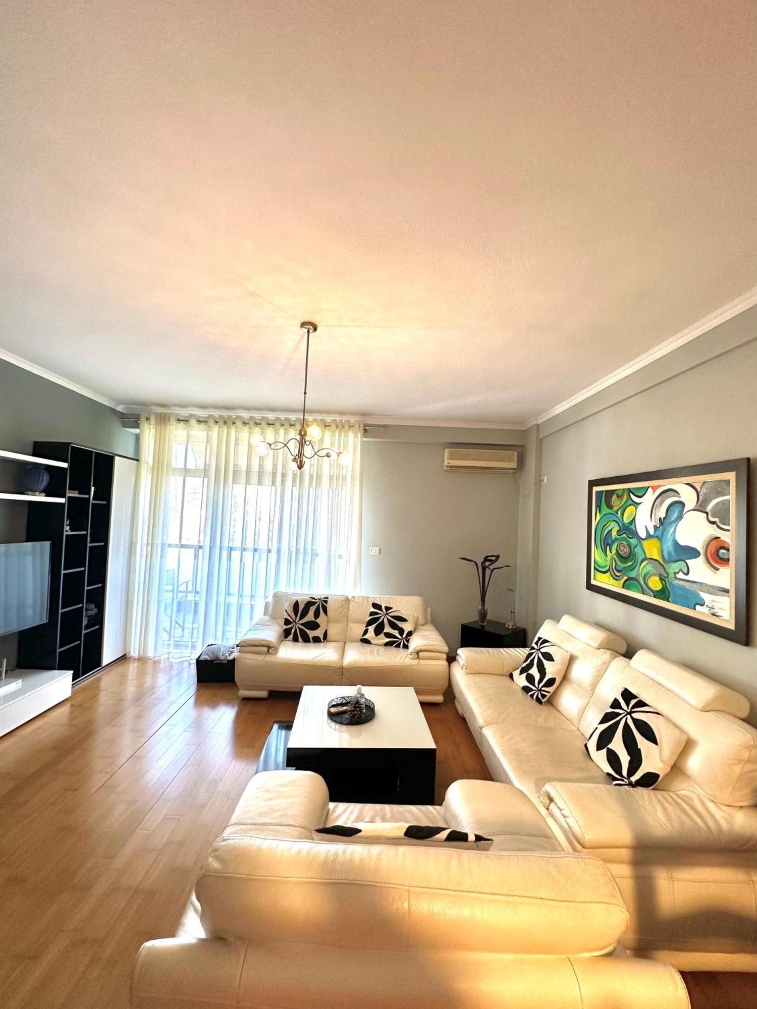 Central Inn Home Tiranë Luaran gambar