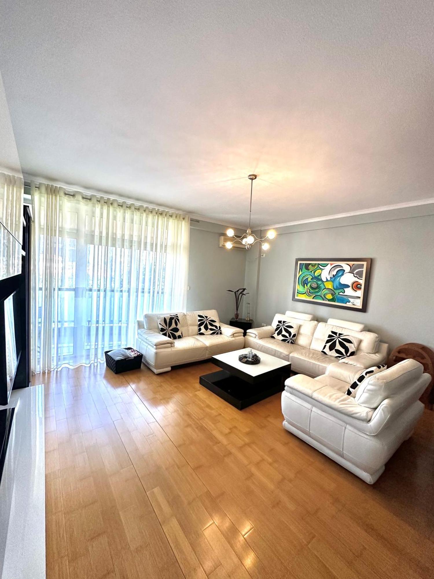 Central Inn Home Tiranë Luaran gambar